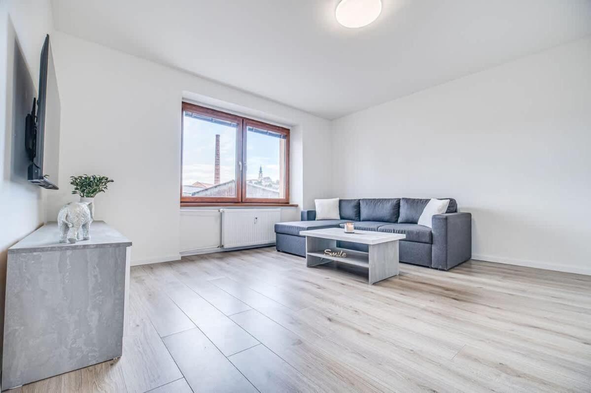 Nitra Castle Suite - Modern Elegance & Serenity Buitenkant foto